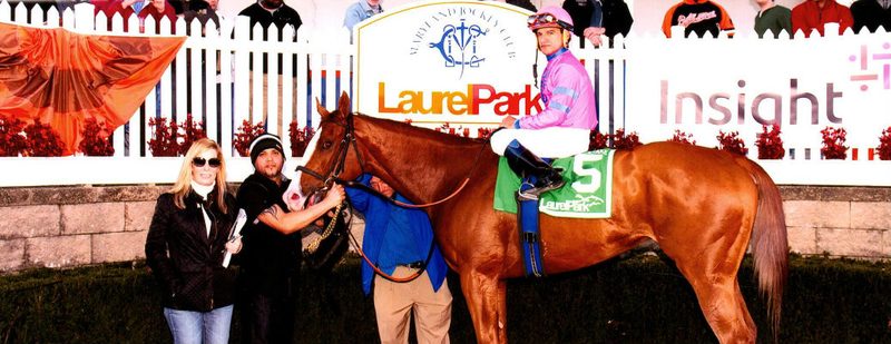 Hot City Girl Wins at Laurel Park on November 14, 2015